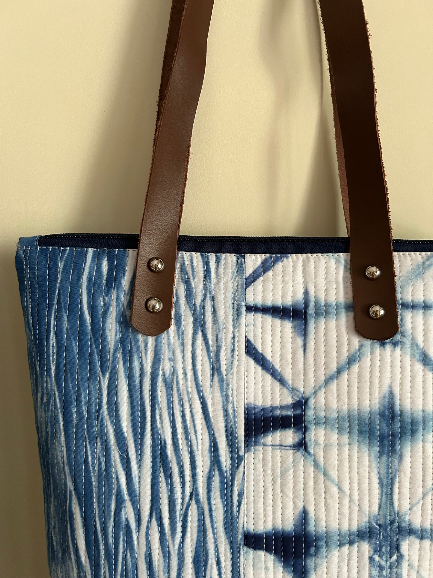Hand-Dyed Indigo Quilted Tote Bag – Patchwork Purse with Leather Straps & Zipper | Handmade Textile Bag | One-of-a-Kind Gift