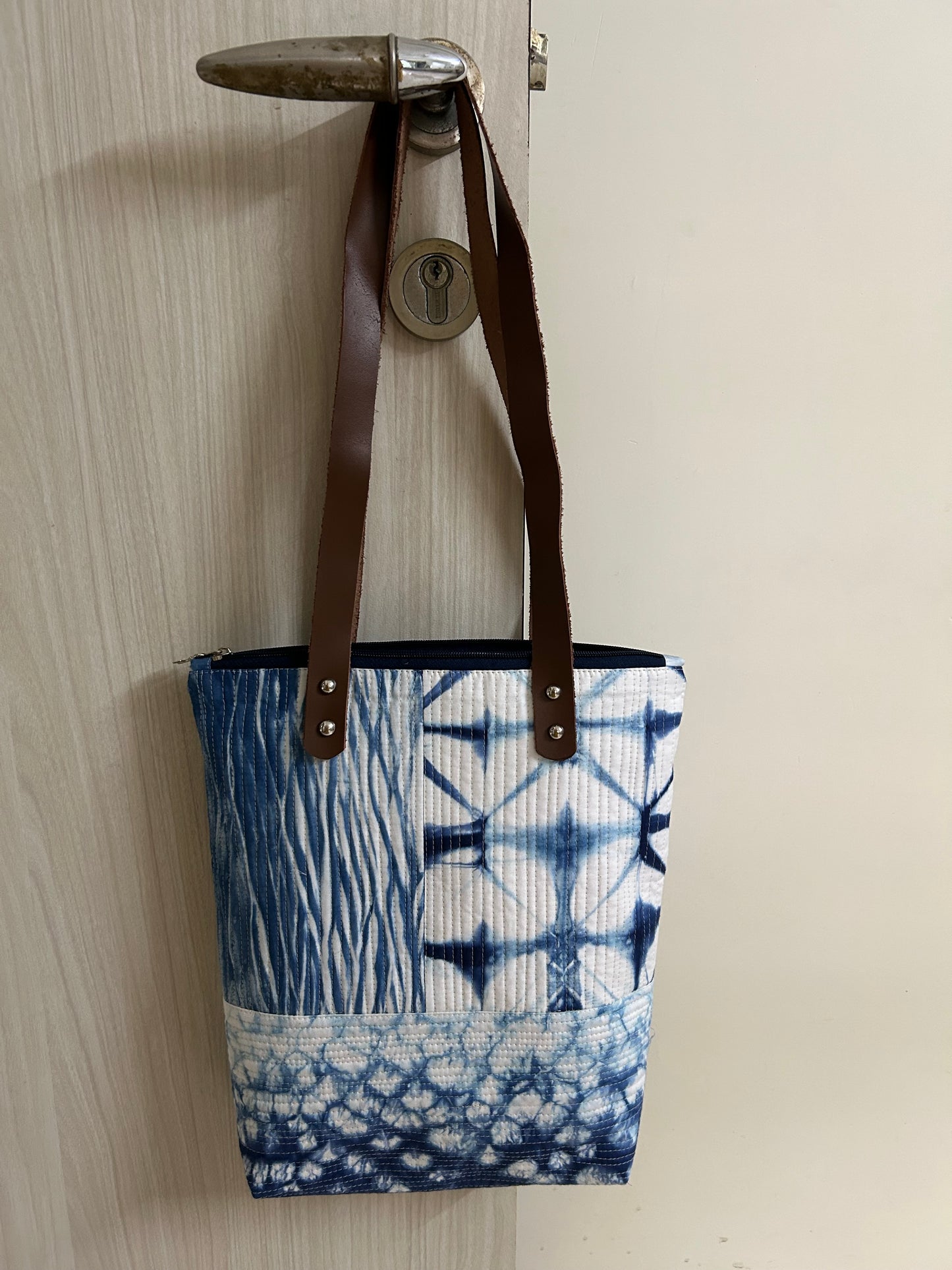 Hand-Dyed Indigo Quilted Tote Bag – Patchwork Purse with Leather Straps & Zipper | Handmade Textile Bag | One-of-a-Kind Gift