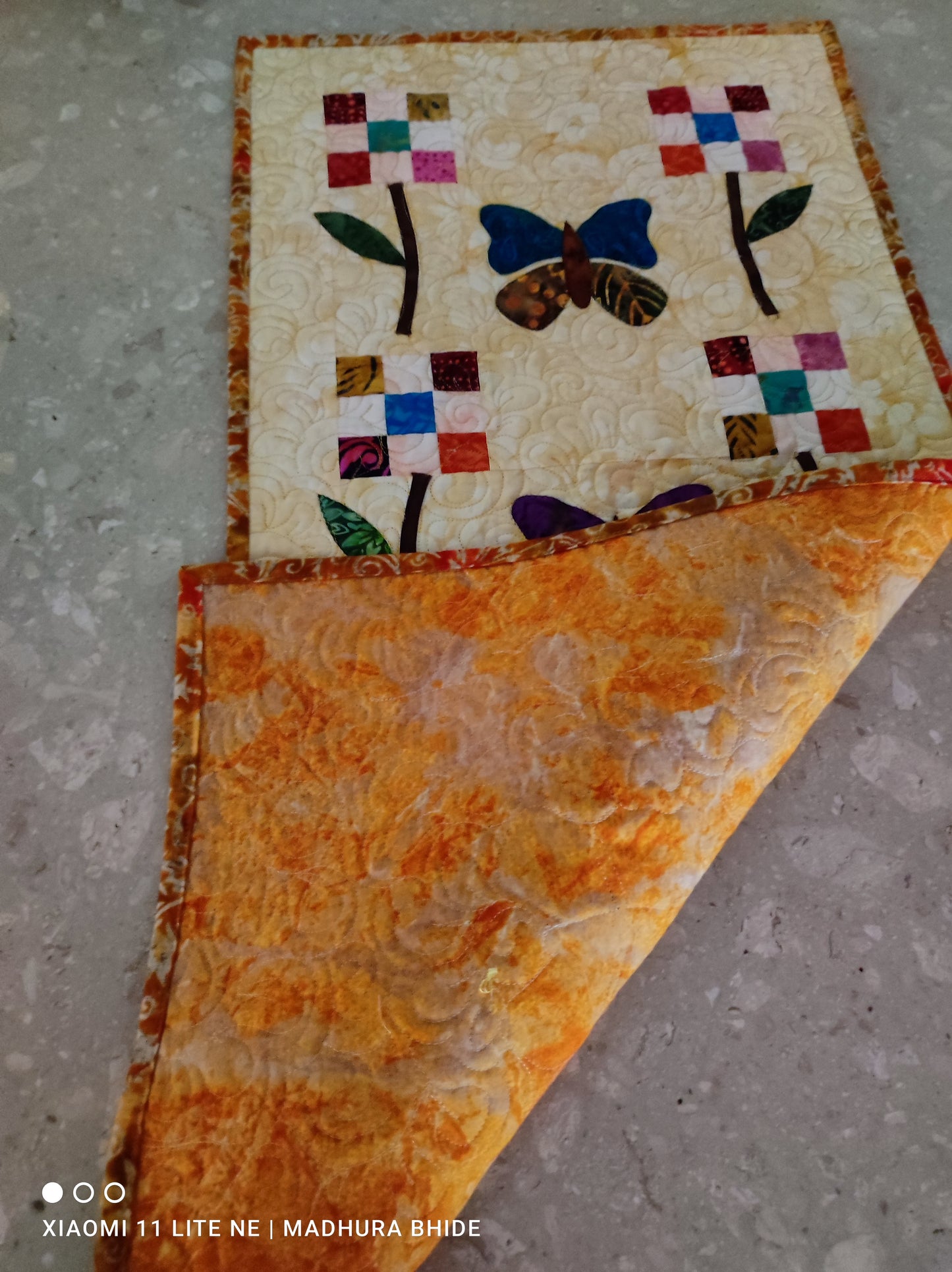 Backside of the quilted rnner