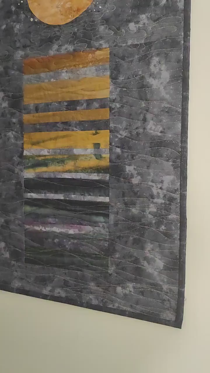 Video of moon reflection quilt showing details