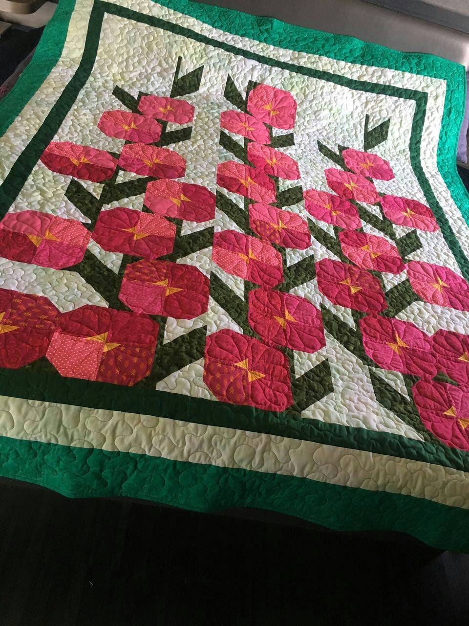 Queen size quilt front view