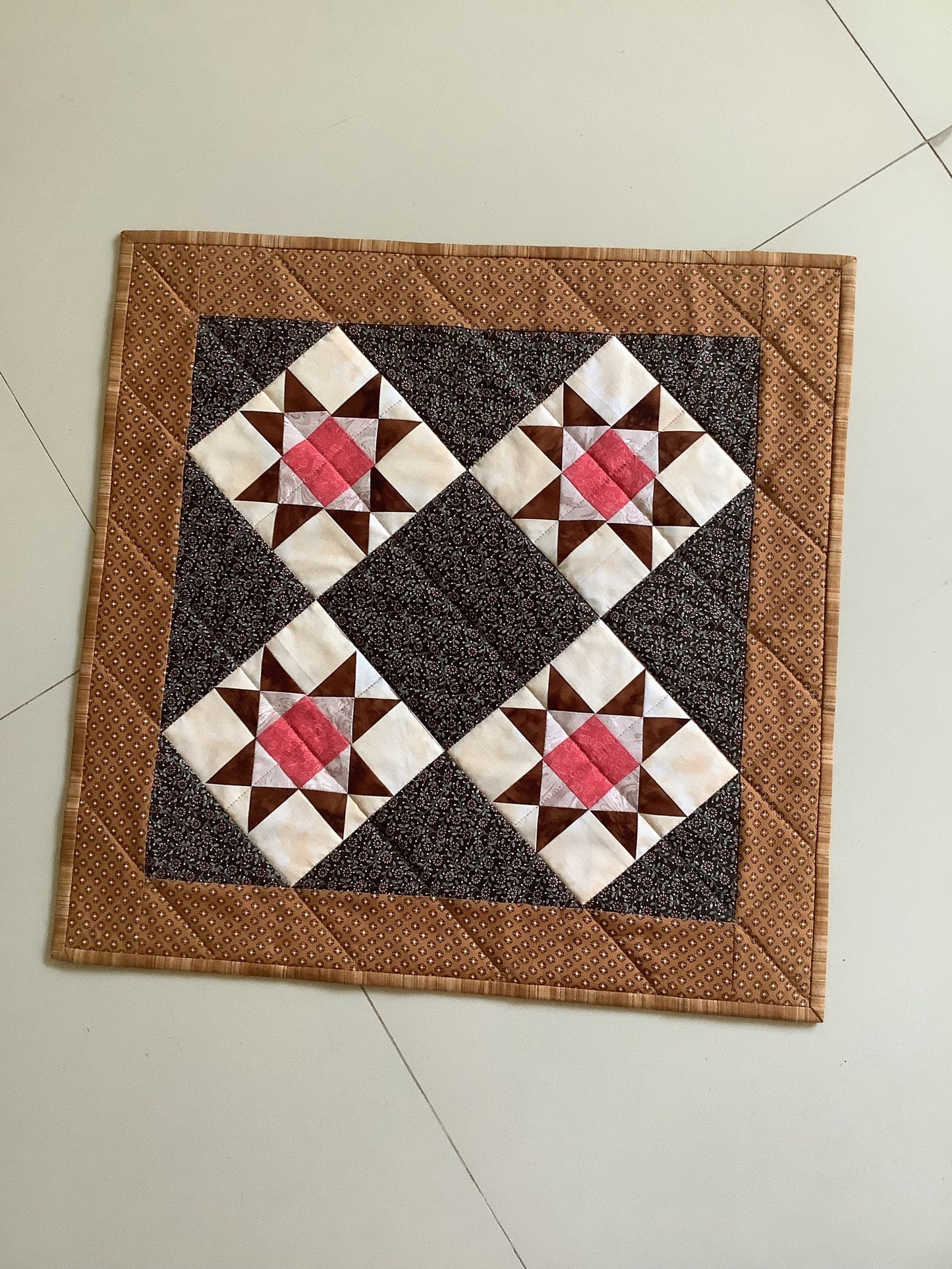 doll quilt or table topper – full view
