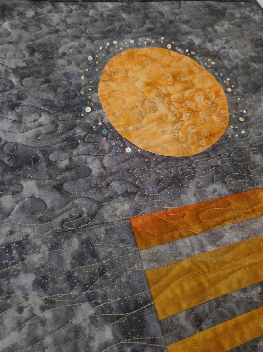 Moon close up on the quilt