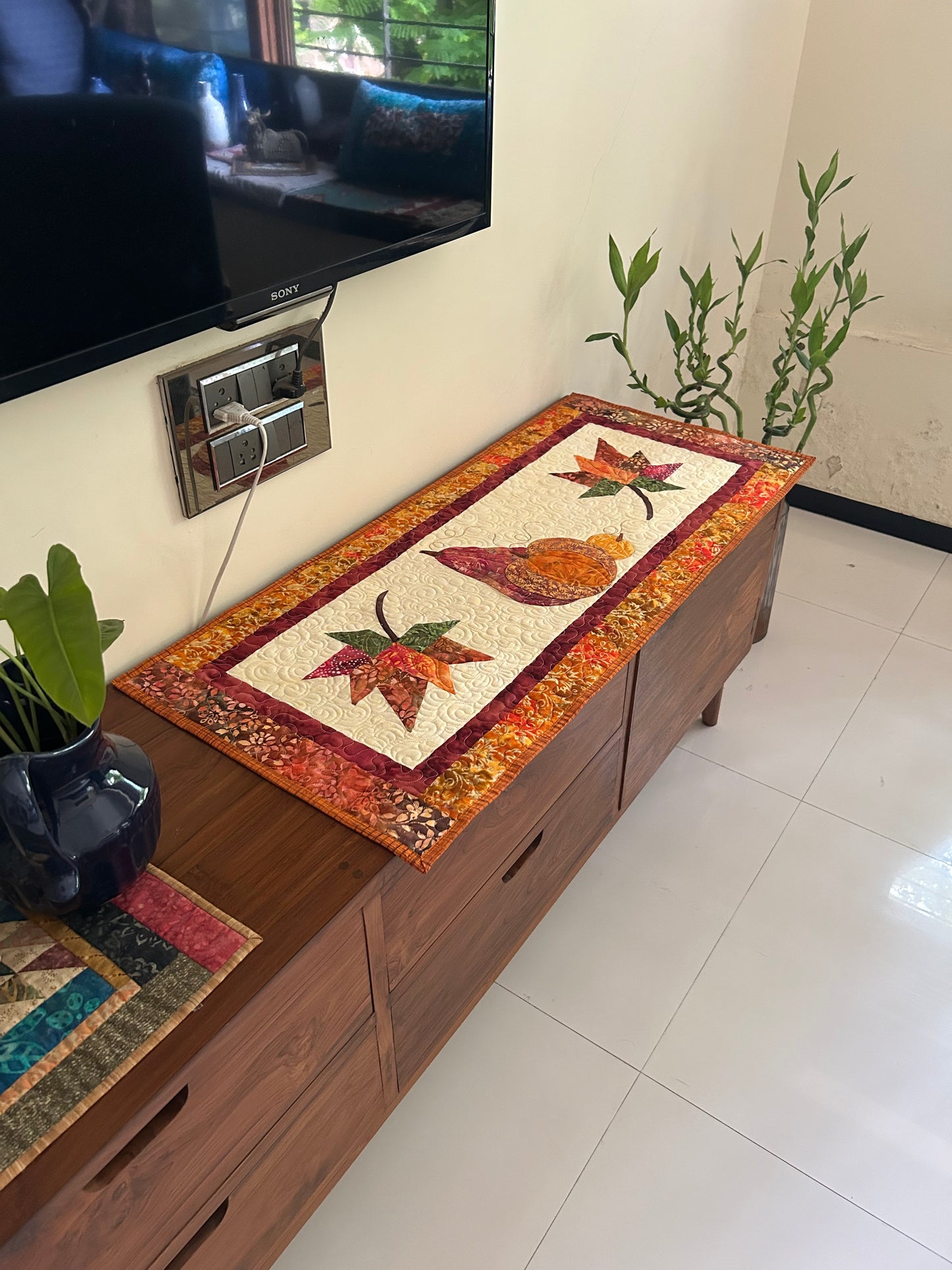 Fall quilted table runner OR pumpkin decor OR thanksgiving gift