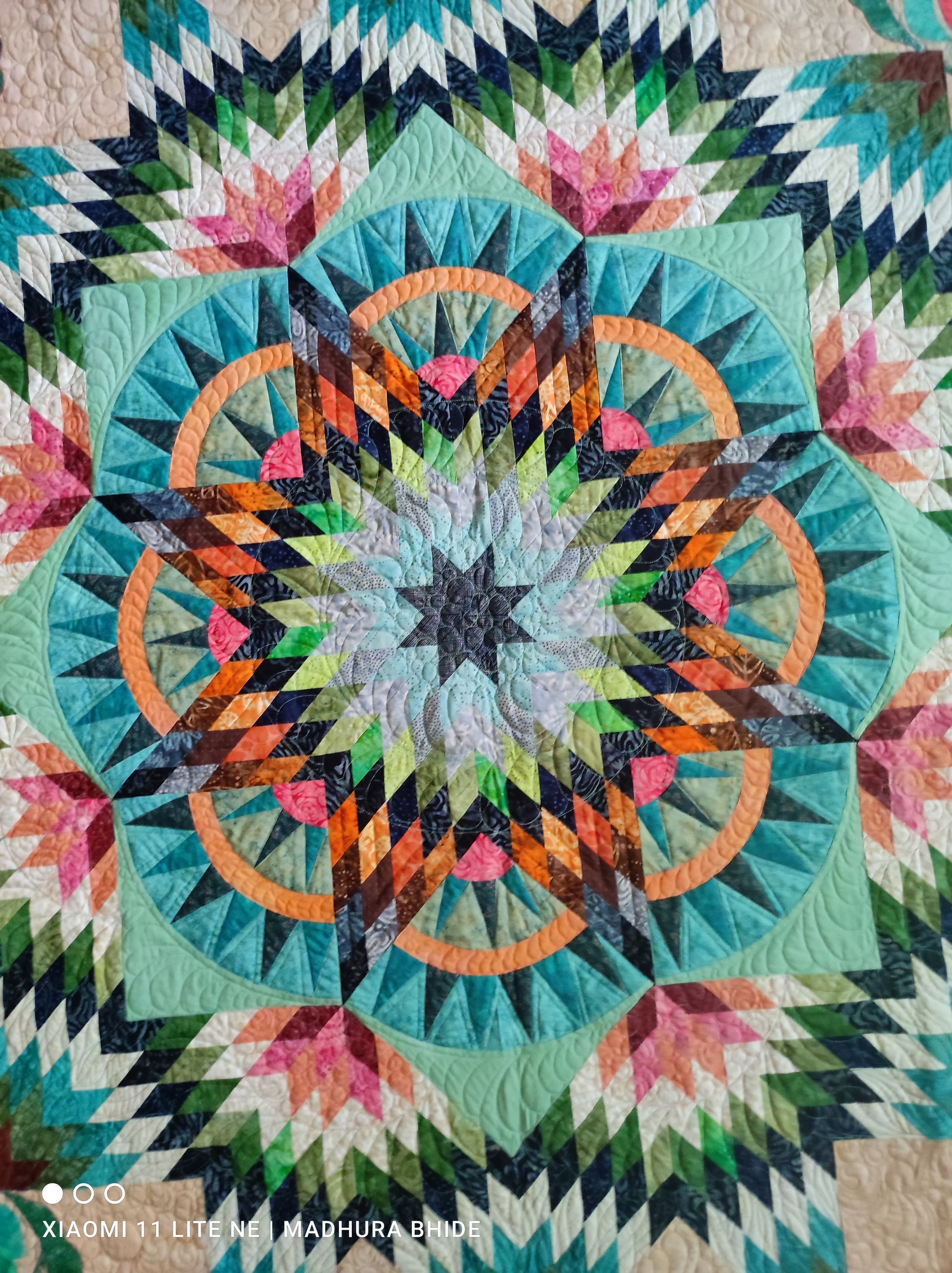 Center details on desert bloom quilt 