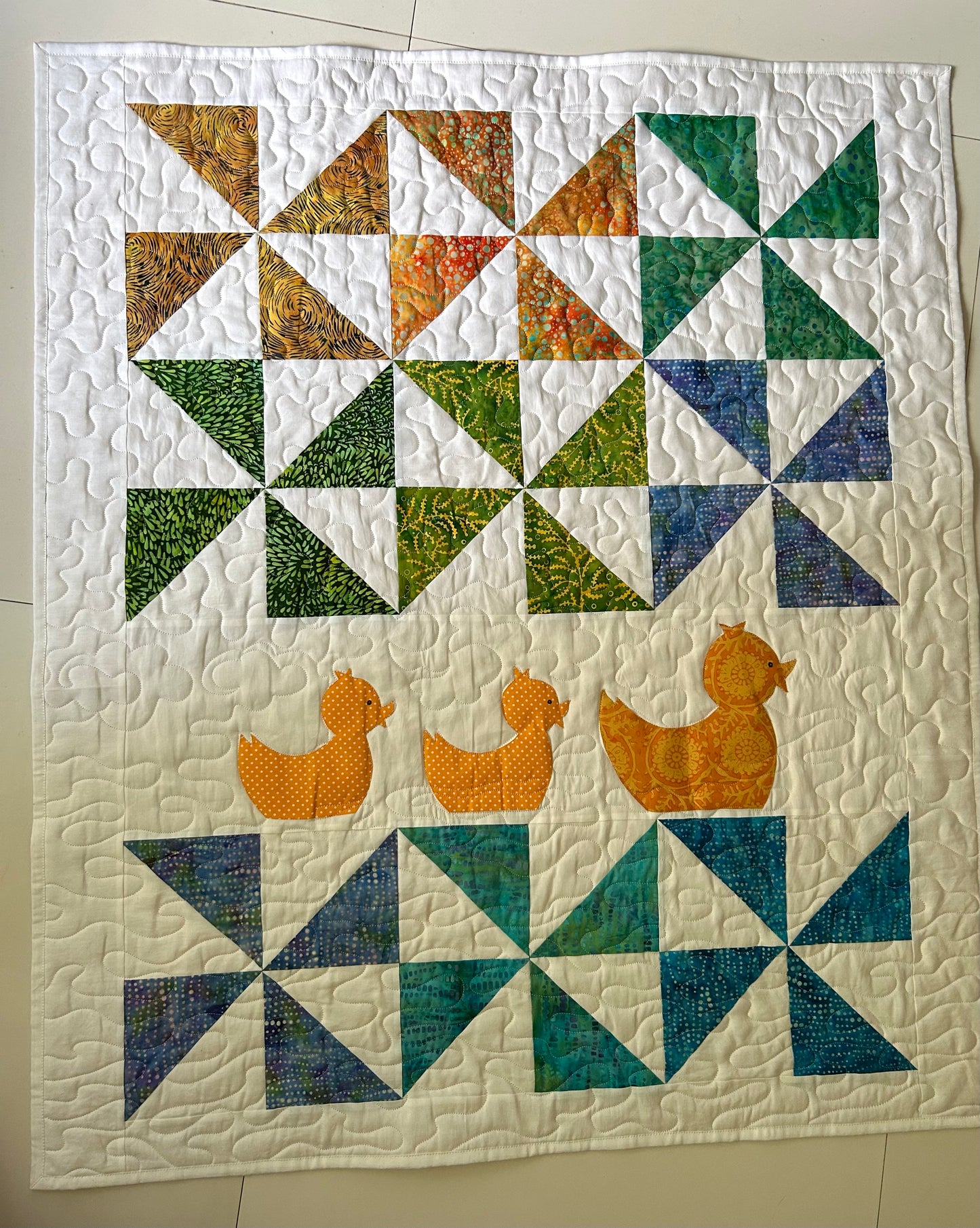 Duck Pinwheel Baby Quilt – Handmade Applique Baby Blanket for Nursery Decor | 36 x 42