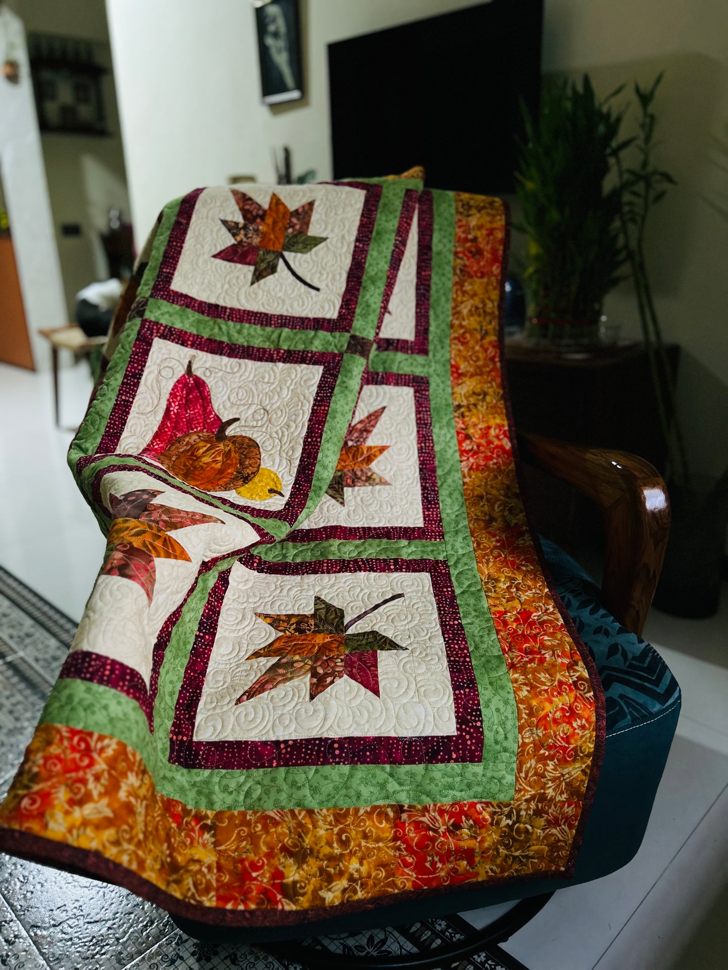 Fall quilt, maple leaf quilt, lap quilt, handmade quilt sale, quilted throw