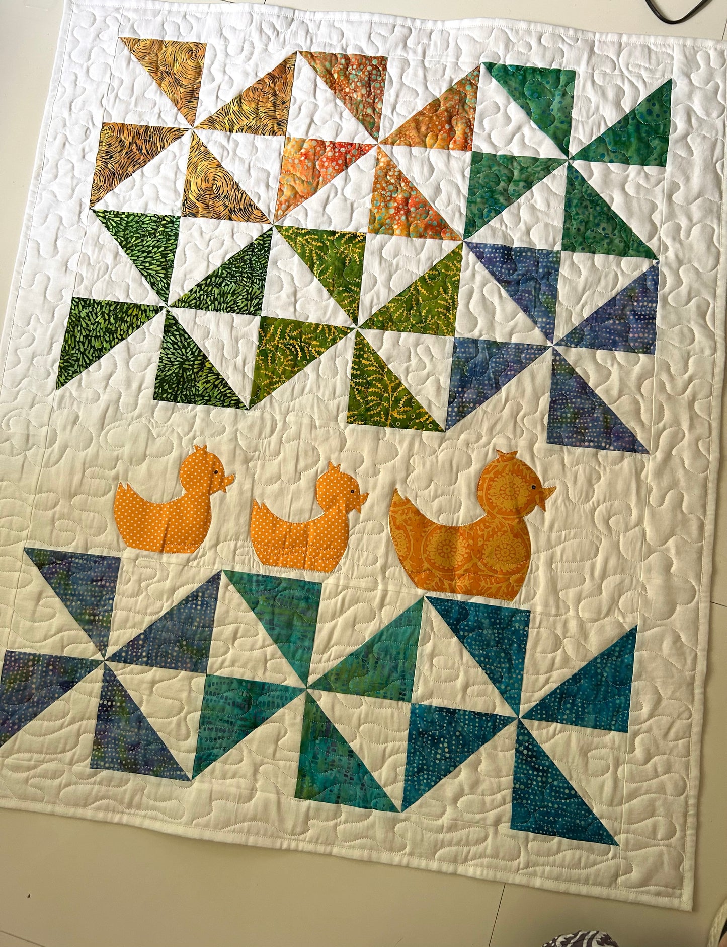 Duck Pinwheel Baby Quilt – Handmade Applique Baby Blanket for Nursery Decor | 36 x 42