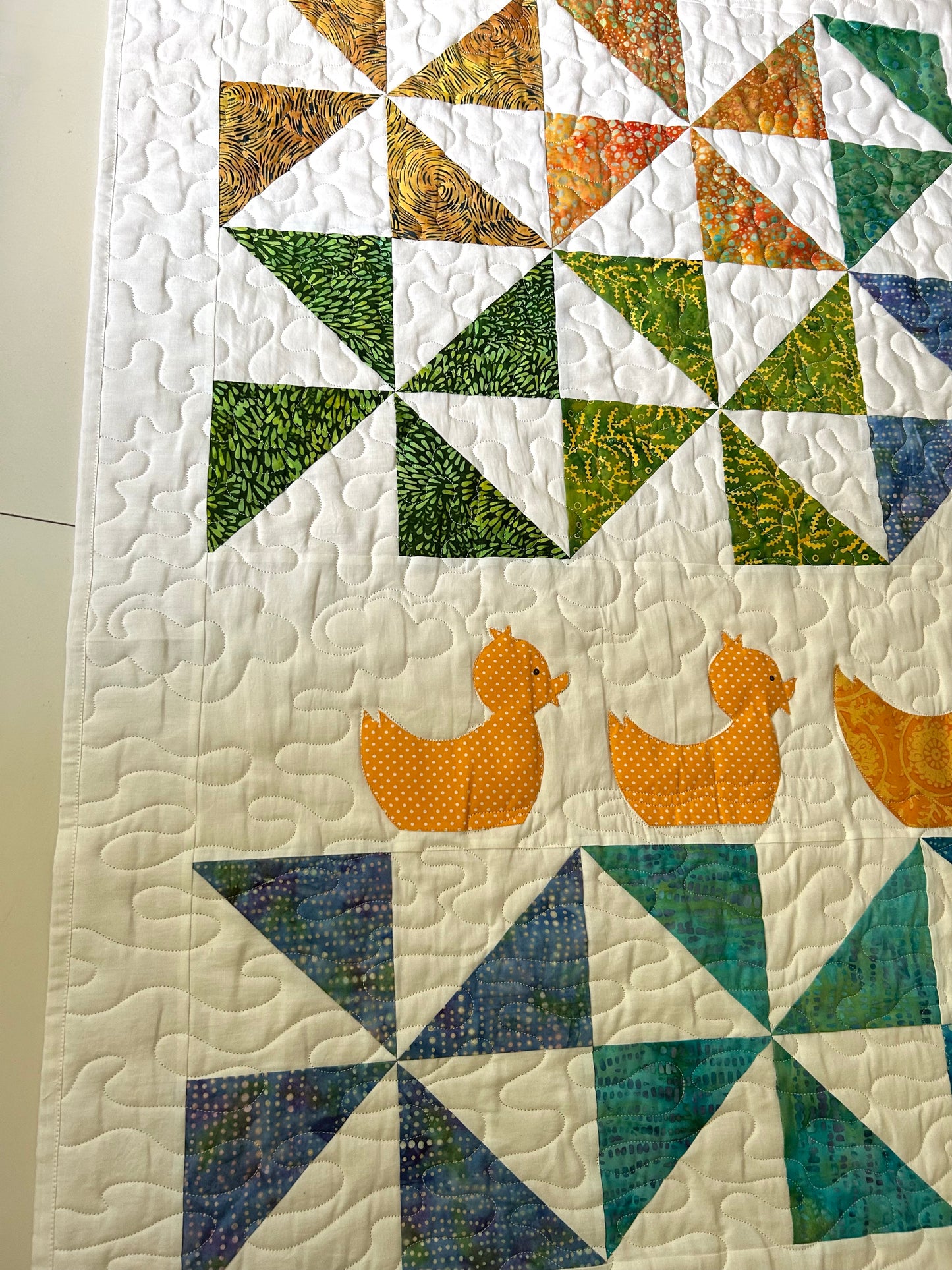 Duck Pinwheel Baby Quilt – Handmade Applique Baby Blanket for Nursery Decor | 36 x 42