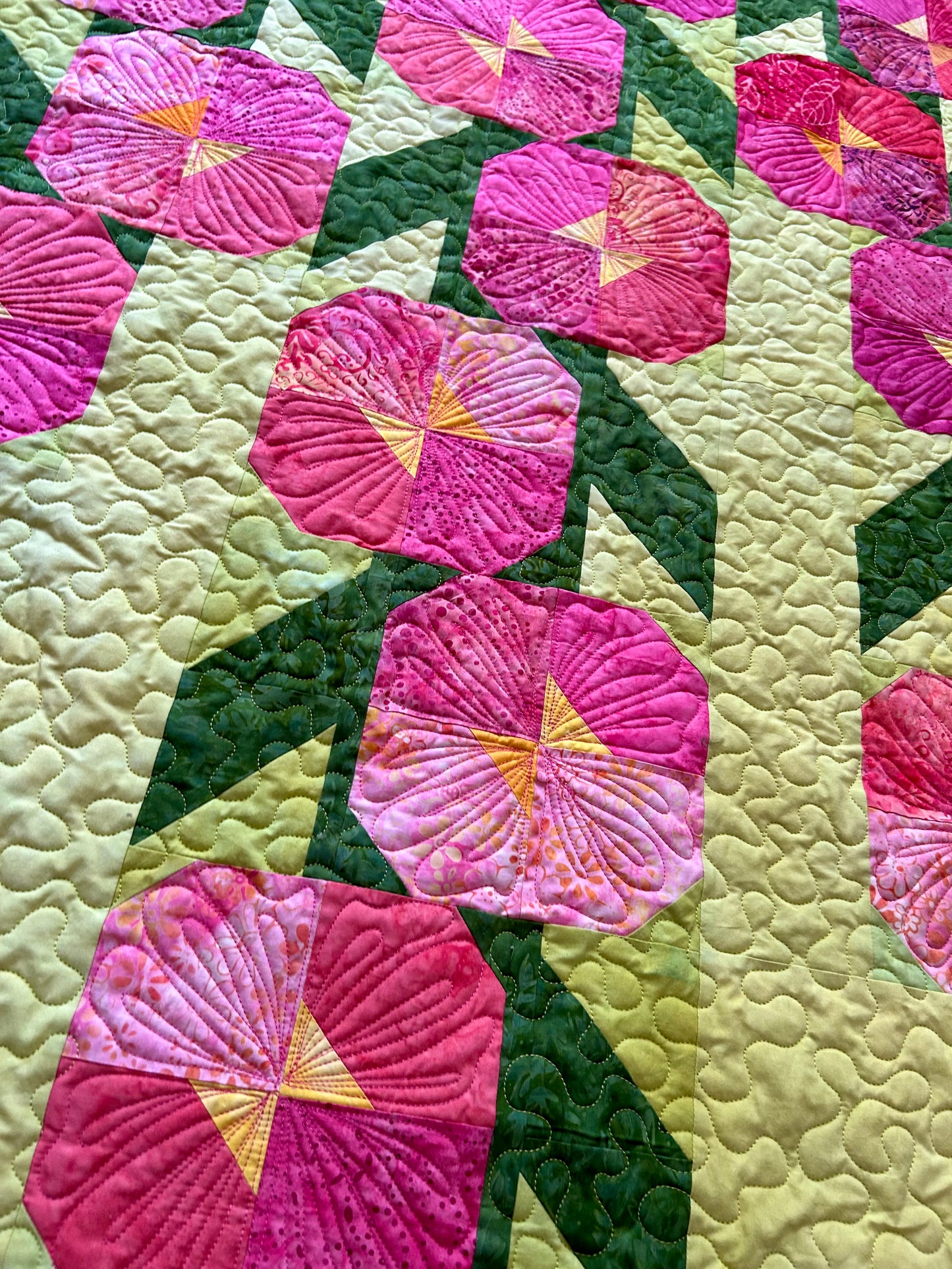 Handmade Poppies Flower Quilt – Queen Size Patchwork Quilted Bedspread