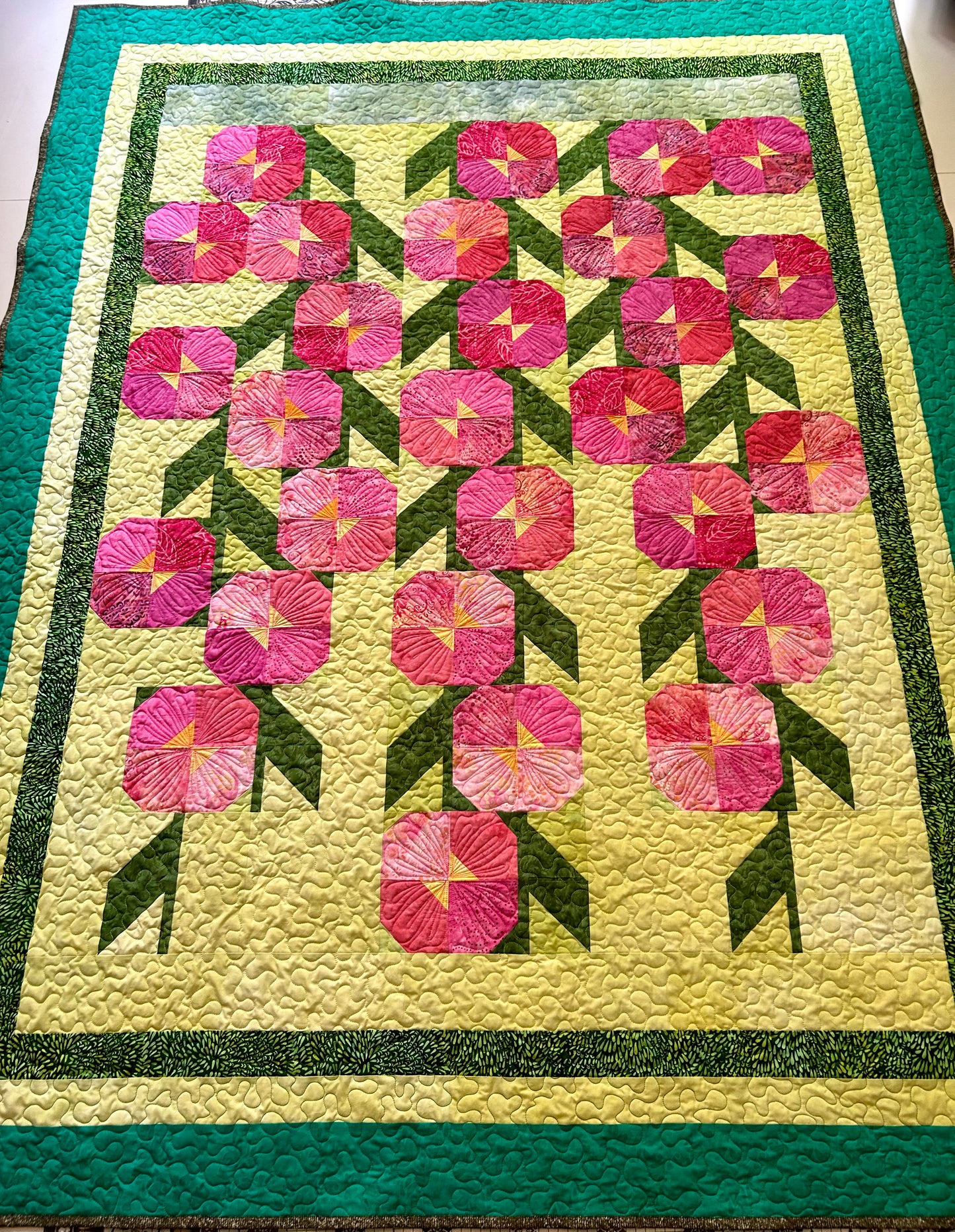 Handmade Poppies Flower Quilt – Queen Size Patchwork Quilted Bedspread