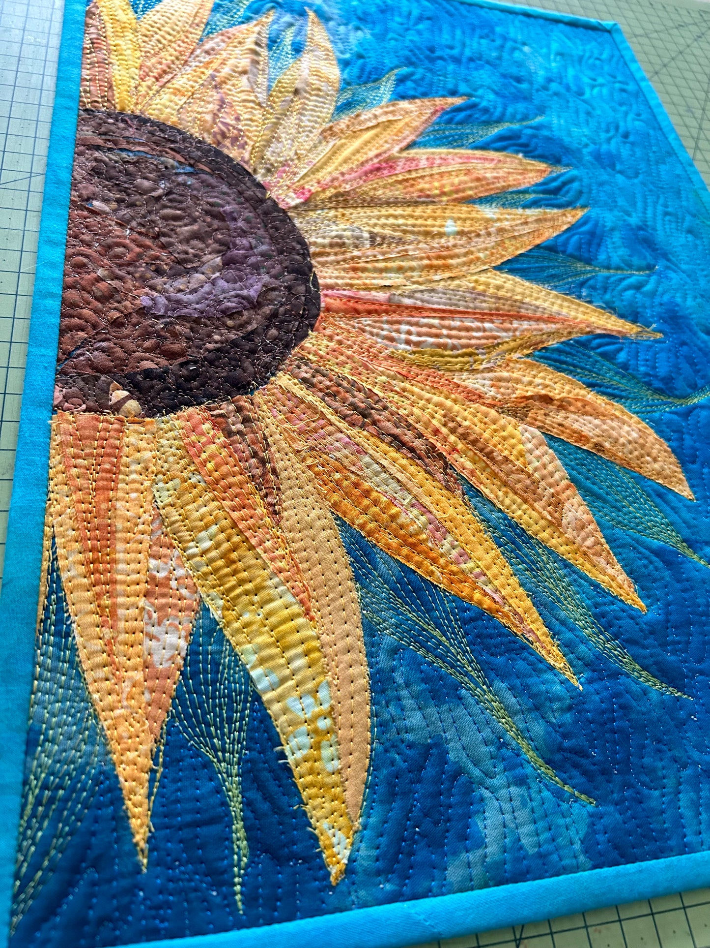 Golden Radiance

Original Small Sunflower Textile Art