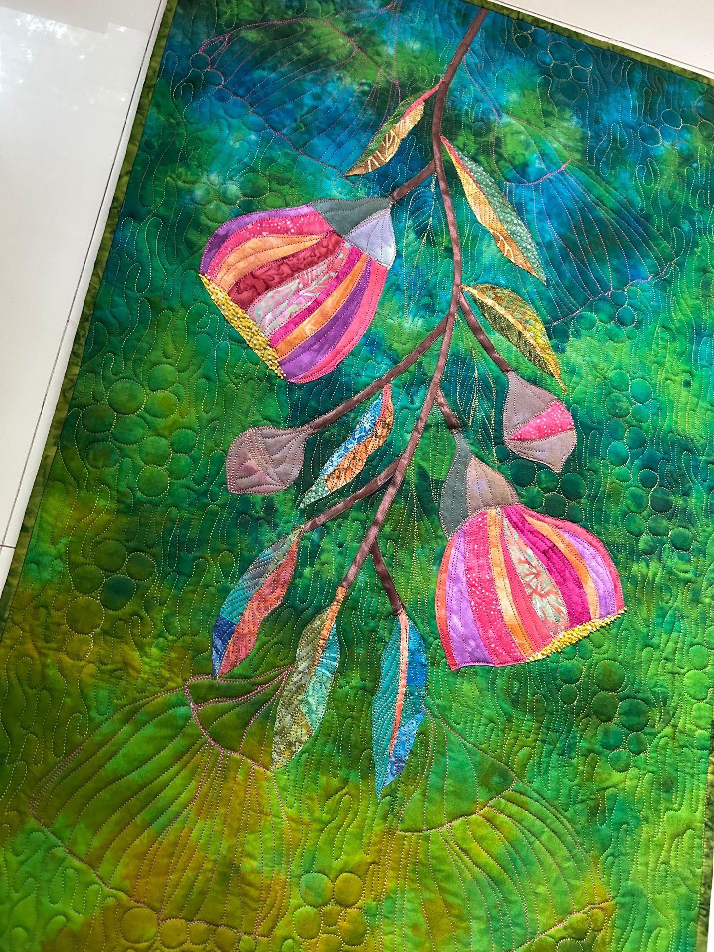 Eucalyptus flower art quilt / Australian Gumnut flower Art