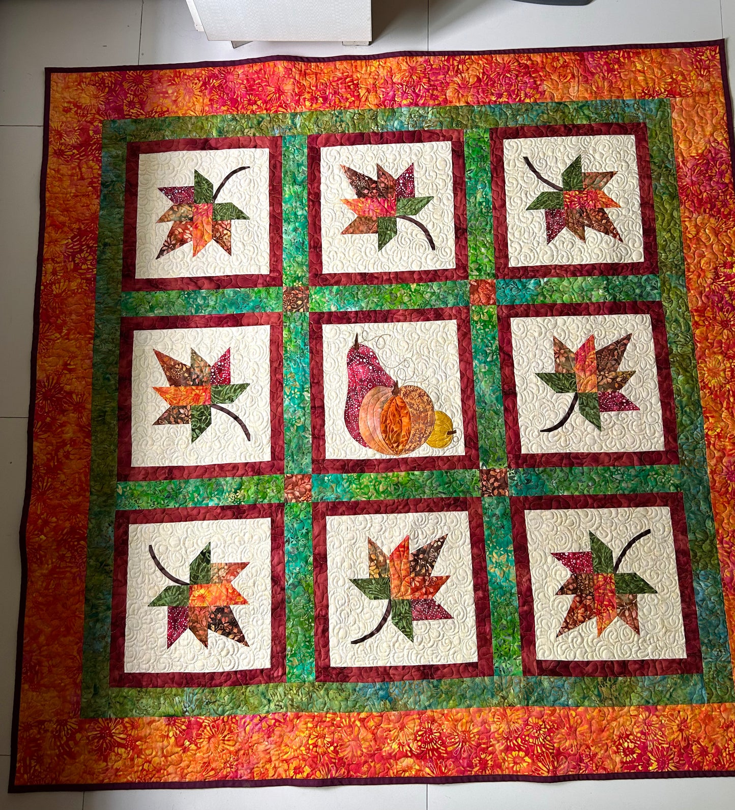 Maple Leafs and pumpkins Fall quilt - Handmade quilted throw