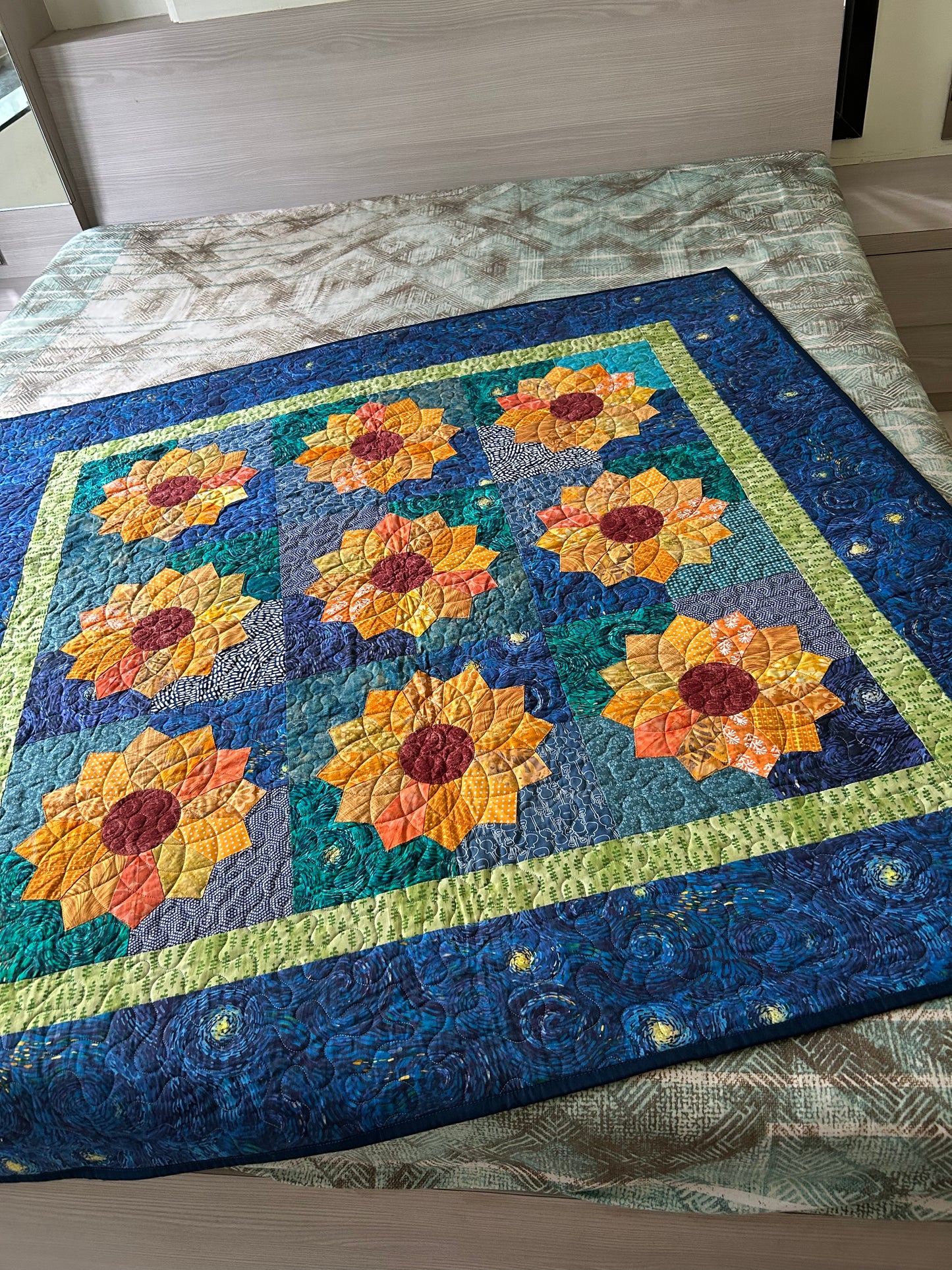 Van Gogh Sunflower Throw Quilt - Blue handmade Patchwork Throw Blanket - Starry Night lap quilt - Dresden plate Quilt sale