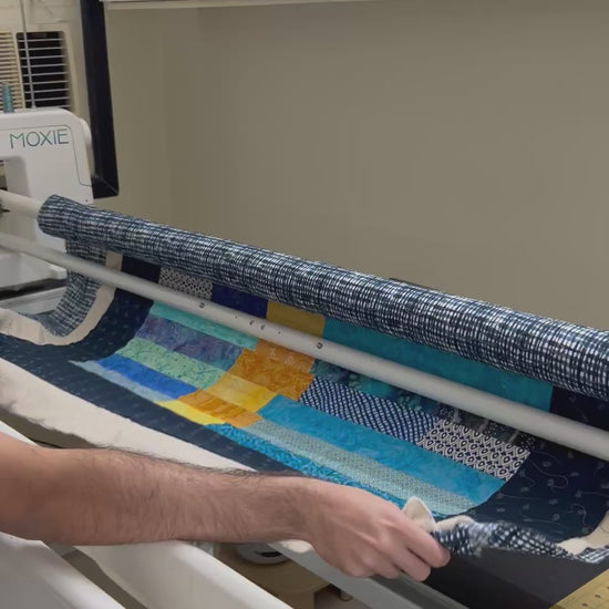 Video of making the starry night quilt on long arm quilting machine 
