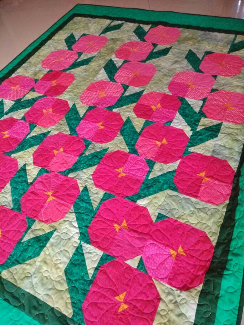 Poppies Quilt - Flower Garden Quilt - Queen Size Quilt - Twin Quilt - Quilted Bedspreads - Floral Quilt - Handmade Patchwork Quilt