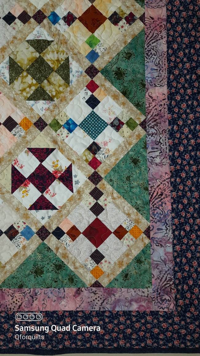 Handmade Full Size Quilt - Christmas Gift - Homemade Patchwork Quilt - Beautiful Scrappy Design