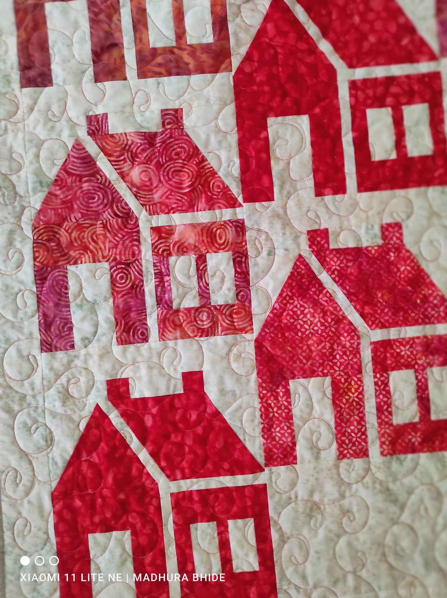 red and white quilt - handmade quilt sale - Charming Schoolhouse Block Quilt - Perfect Christmas Decor